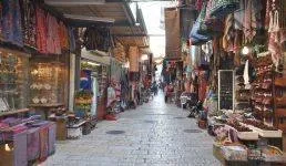 Explore the Best Shopping Spots in Andaman Islands
