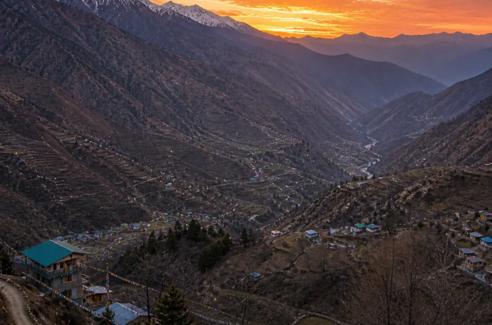 Romantic Manali Shimla Volvo Honeymoon Delight