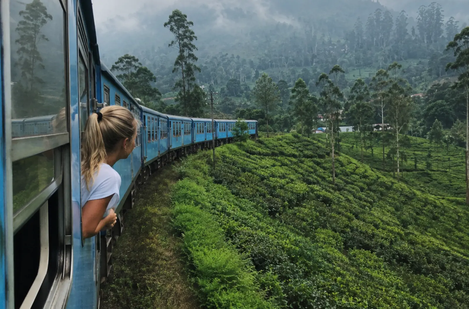 Luxury Sri Lanka Honeymoon Adventure with Jeep Safari