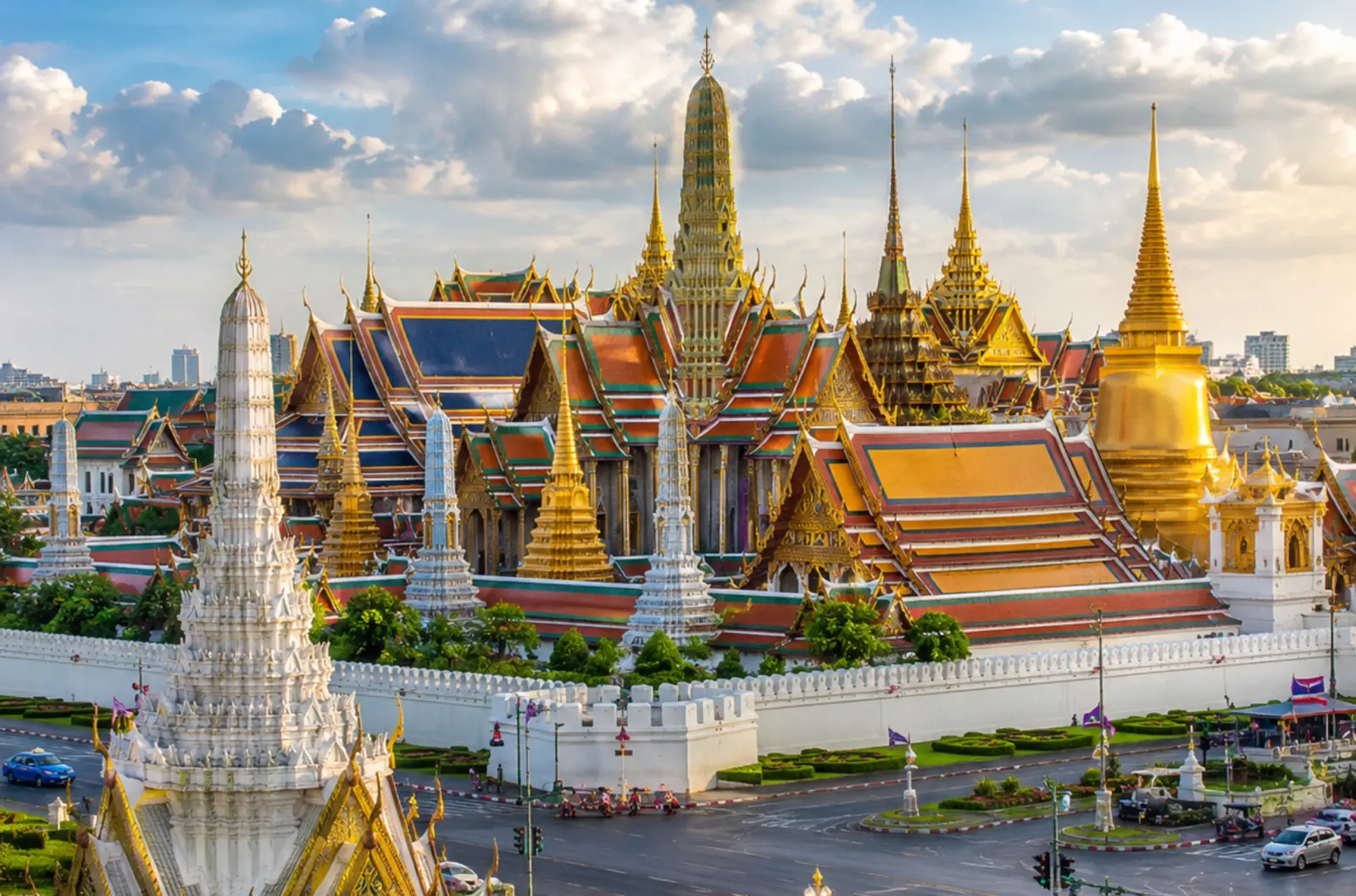 Pattaya Couple Retreat with Beachside Experiences